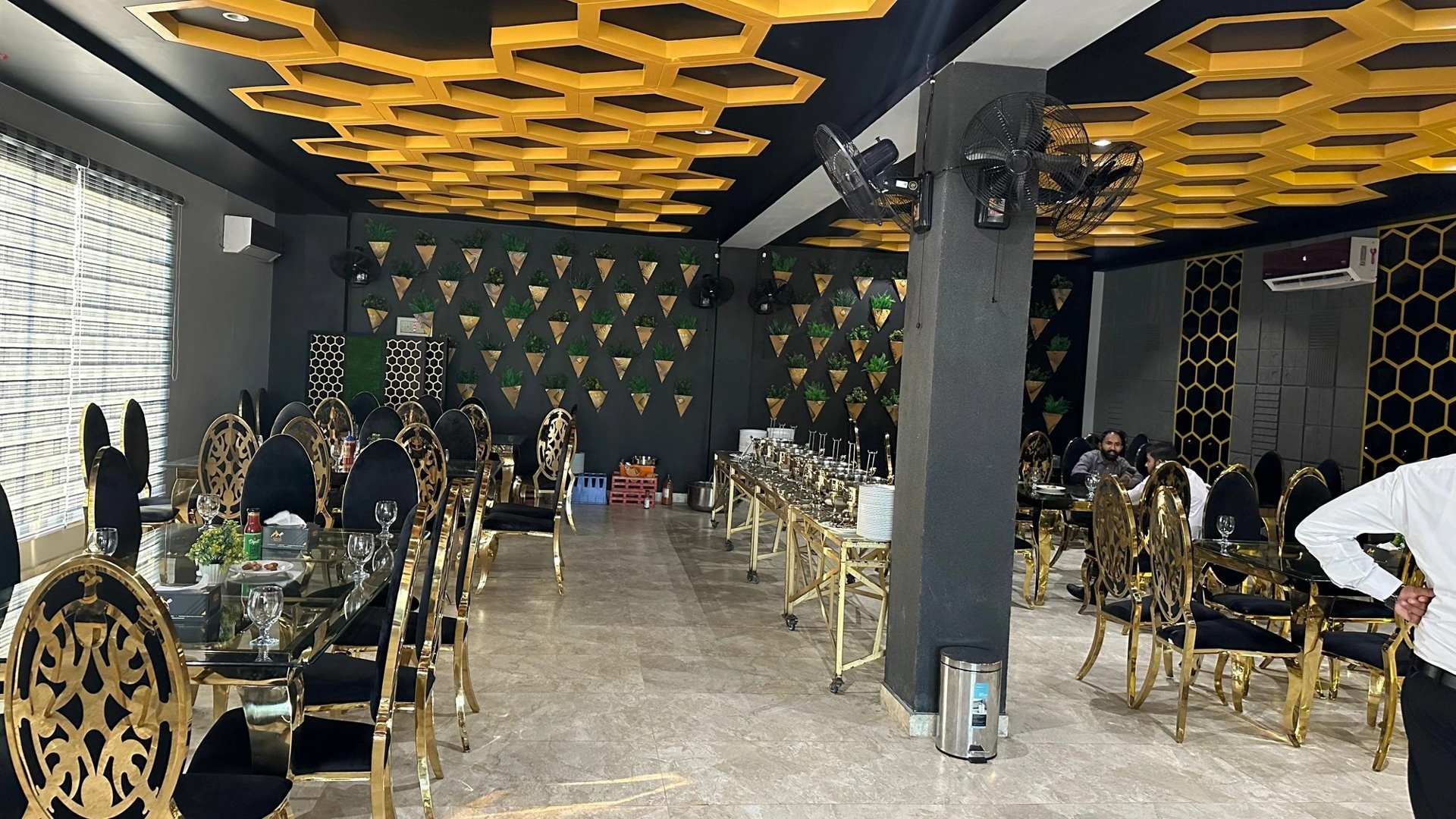 Kabana restaurant, Sahiwal