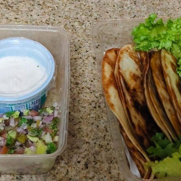 Beef tacos with salsa and sour cream